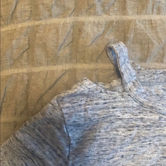 Nike tee shirt, shoulder detailing! - Picture 3 of 4